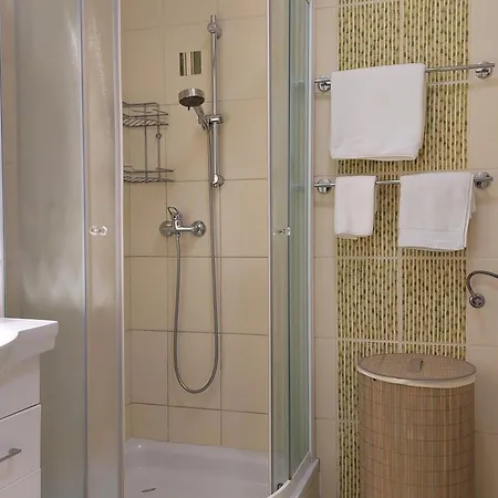 Daire Apartma Katarina's Place *